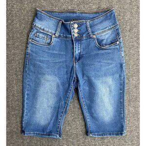 Bamboo Blue Women’s Jean Capri Size 9/10